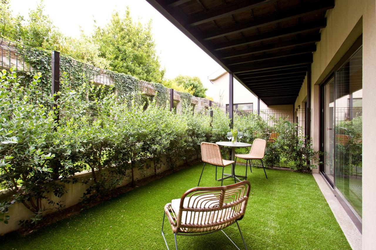 Zen Garden Studio B Porto Bagian luar foto